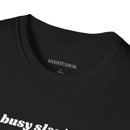 “too busy slayin’ nailz” tee